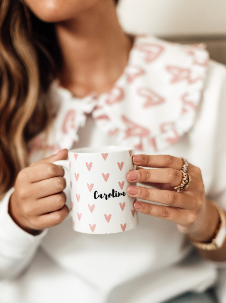 Caneca personalizada "Corações rosas"